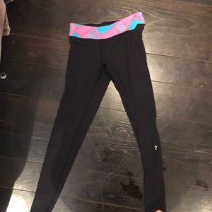 Black ivivva leggings